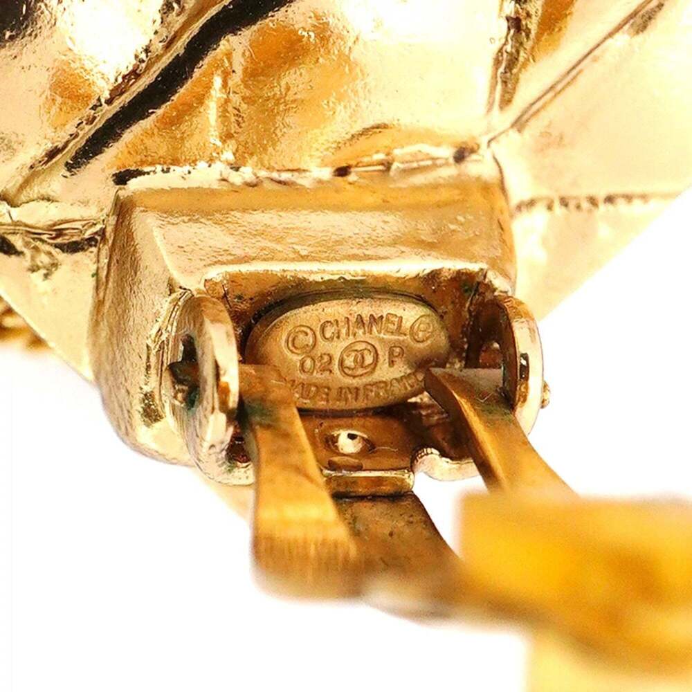 CHANEL Gold Earrings - Picture 4 of 6